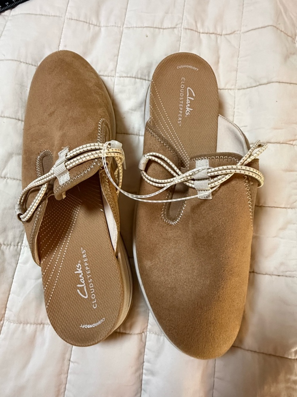 NWT Clarks Cloudsteppers Breeze‎ Port Clogs - Tan/Beige - Women's 11